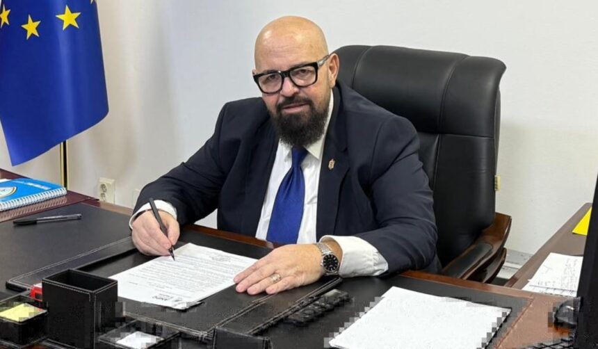 Salariul lui Cristian Popescu Piedone la ANPC. Răspunsul așteptat de mulți 1 ce salariu are cristian popescu piedone la anpc raspunsul pe care multi il asteptau 68302b1c77439