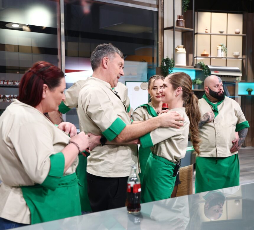 Chefi la cuțite, 14 mai 2025: Simona Hajdu eliminată din competiția culinară 1 chefi la cutite 14 mai 2025 simona hajdu a fost eliminata din competitia culinara 6825d3a7f1f3e