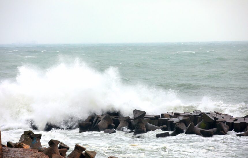 cod galben de vant puternic la constanta 68284a3e42a51