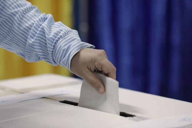 condamnat pentru fraudarea referendumului din 2012 privind demiterea lui traian basescu doreste acum sa fie reabilitat pentru a avea cazierul curat 6836683c9328f