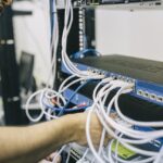 continua declinul afacerilor huawei in romania 683935bde3c80