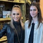 Activitățile Rebeccăi, fiica cea mare a Anamariei Prodan, care locuiește în America și are un succes răsunător. 2 cu ce se ocupa rebecca fiica cea mare a anamariei prodan locuieste in america si are un succes rasunator 682989390d3ca