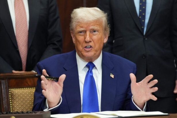 donald trump a ras public de un prieten supraponderal care ia ozempic medicamentul pentru pierderea in greutate e foarte bogat 68233b7edb615
