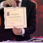 exclusiv nicusor dan si a prezentat diploma de bacalaureat dupa aparitia unui fals pe retelele sociale circula un fake news grosolan 682248842e8f4