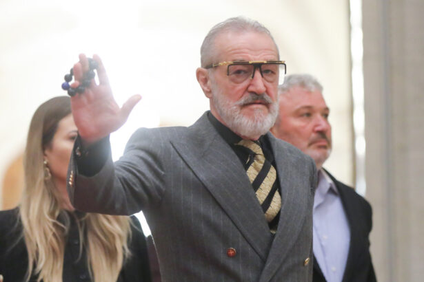 exclusiv reactia deputatului george becali la decizia ccr privind transparenta declaratiilor de avere e o revenire la normalitate 6838997d946d5