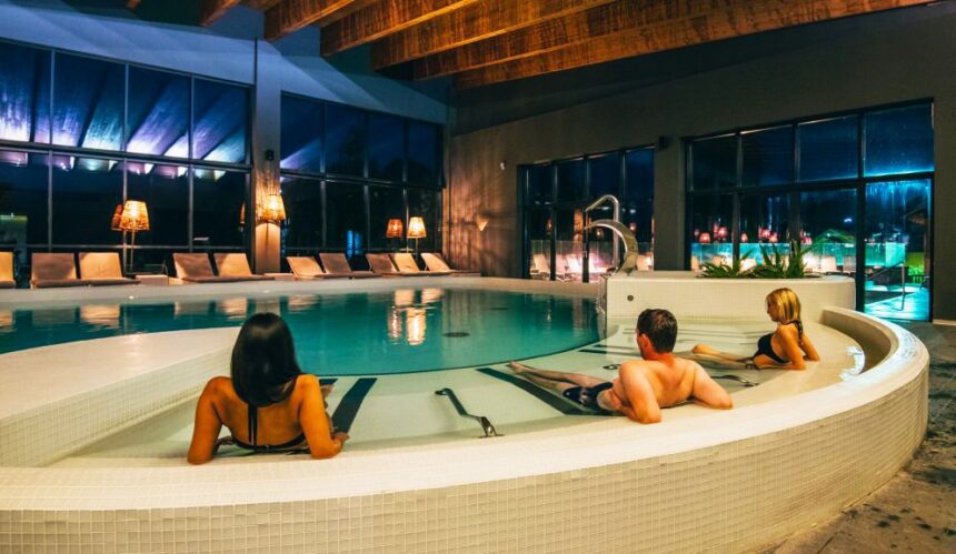 familia movileanu care detine mera resort vrea sa dezvolte un centru spa in statiunea jupiter 68231d51a1395