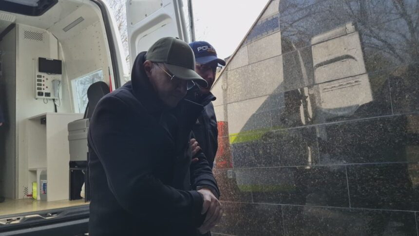fostul manager al spitalului din cernavoda acuzat de luare de mita pus in libertate de tribunal si mentinut dupa gratii de instanta superioara 6833b03ce44f9