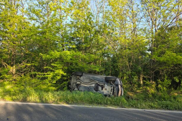 foto accident grav la iesire din costinesti spre tuzla o persoana in stop cardio respirator dupa ce trei autoturisme s au ciocnit 682aae2b29ccc