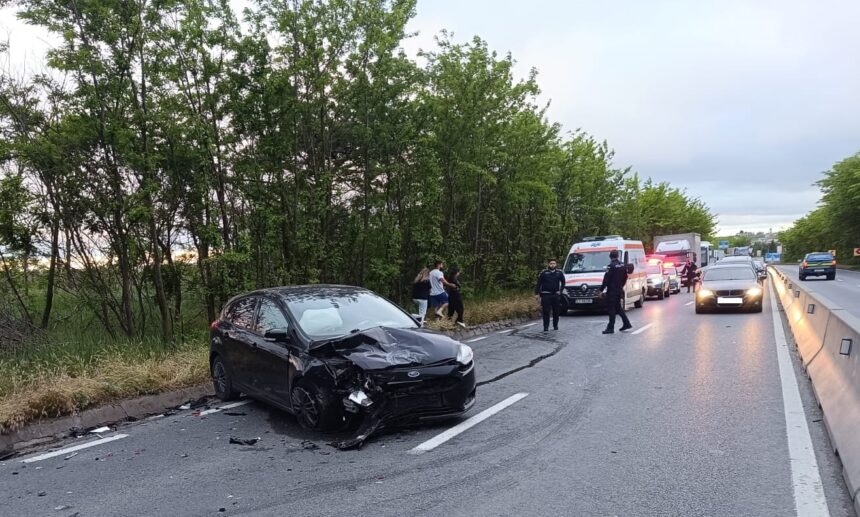 foto accident grav pe dn39 intre lazu si constanta doua persoane au fost ranite 6834aa0294f7a