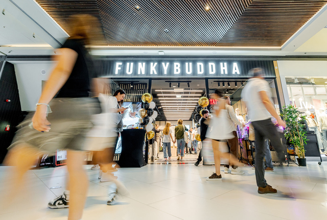 foto altex ul grecesc care a adus in romania reteaua de magazine funky buddha lanseaza magazinul online dedicat pietei locale 68303e1d31dbc