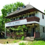 Muzeul Satului intenționează să închirieze hanul în care a fost cazat Alexandru Ioan Cuza. 3 foto muzeul satului vrea sa inchirieze hanul la care a stat alexandru ioan cuza 68241a37da0bd