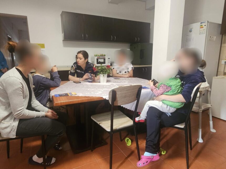 foto politistii din constanta aproape de victimele violentei in familie ai dreptul sa spui stop 68385f48e9b4f