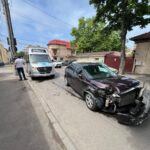 foto video accident pe strada nicolae iorga un ford ar fi lovit un microbuz ct bus 683041863d2bc