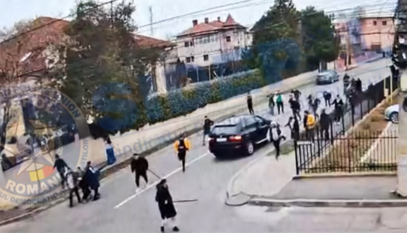 foto video descinderi cu mascatii la clanurile de interlopi din urziceni care s au batut in strada doi frati au murit 682ed3f96d1d5