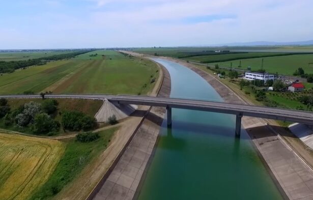 in maximum o saptamana se semneaza contractul pentru canalul siret baragan anunta ministrul agriculturii 682327c72cb21
