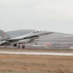 inca doua aeronave f 16 care vor intra in dotarea bazei de la kogalniceanu au sosit in romania din norvegia 682f75a663b9e