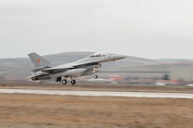 inca doua aeronave f 16 care vor intra in dotarea bazei de la kogalniceanu au sosit in romania din norvegia 682f75a663b9e