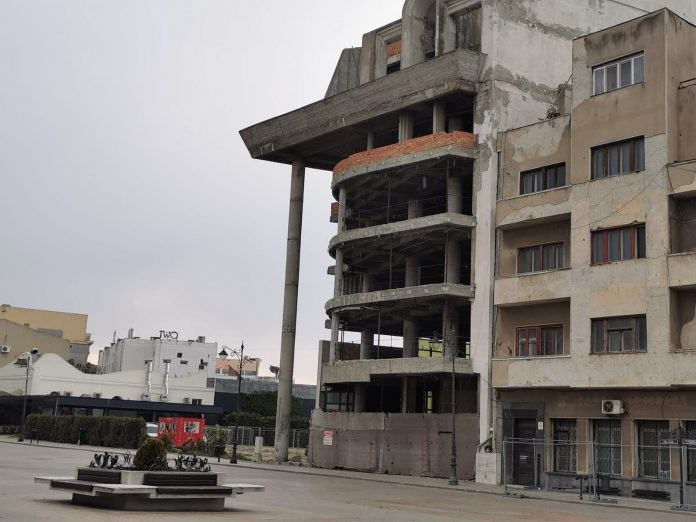 investitorii greci din piata ovidiu vor sa extinda proiectul imobiliar consiliul local constanta decide vanzarea unui teren din vecinatate 6834f729f4119