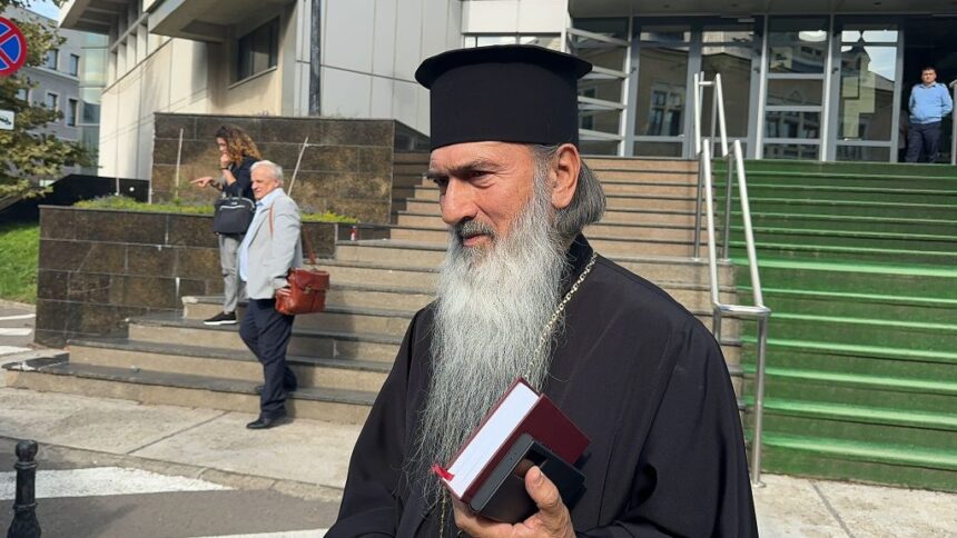 ÎPS Teodosie cere sancționarea Universității „Ovidius“ pentru neprelungirea „mandatului“ său la Facultatea de Teologie 1 ips teodosie insista cu sanctionarea universitatii ovidius pe motiv ca nu i a prelungit mandatul la facultatea de teologie 6823c92164fea
