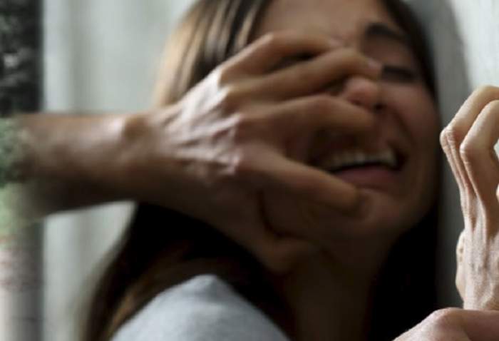 Justiția a decis: bărbatul care și-a bătut și răpit familia în Costinești a primit o condamnare definitivă 1 justitia a decis barbatul care si a batut si rapit familia la costinesti a fost condamnat definitiv 68211f15dbe63