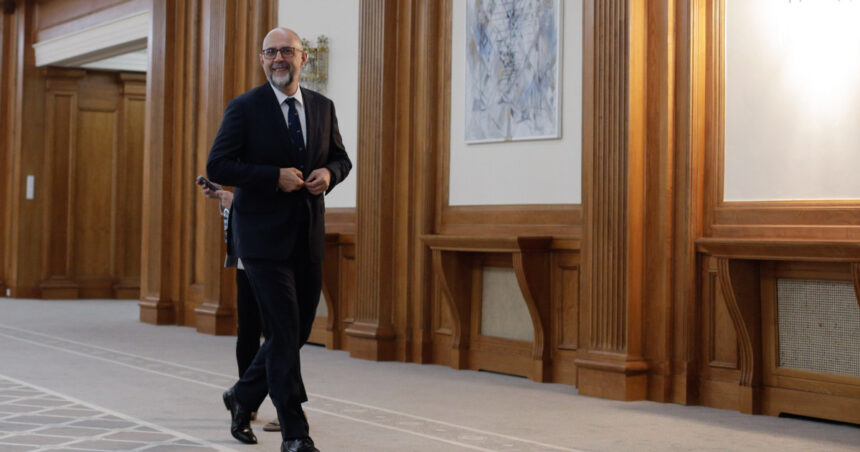 Kelemen Hunor s-a întâlnit cu Nicușor Dan: „Suntem pregătiți să colaborăm cu noul președinte ales” 1 kelemen hunor a vorbit cu nicusor dan suntem pregatiti sa construim impreuna cu noul presedinte ales 682c24c8a9341
