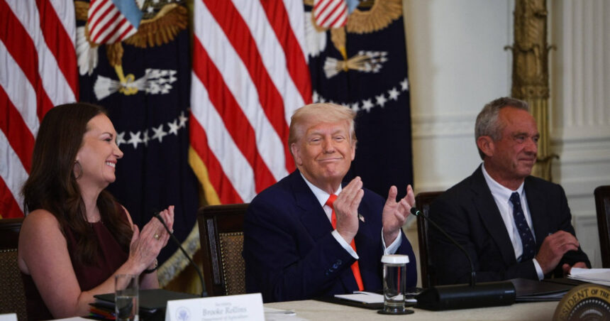 Kennedy Jr., contestat de specialiști după raportul „MAHA” privind bolile cronice ale americanilor: „Solicită mai mult unt și untură” 1 kennedy jr criticat de experti dupa raportul maha despre bolile cronice ale americanilor cere mai mult unt si untura 6830b3e75e672