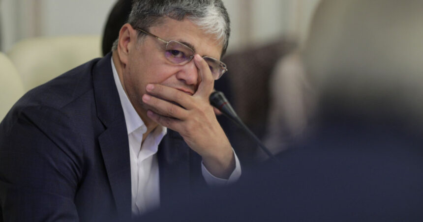 marcel bolos pesimist privind deficitul sunt greu de strans 30 de miliarde de lei fara cresteri de taxe 6839a5c162a0b
