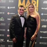 Marian Drăgulescu s-a căsătorit civil cu Simona Carmen. Mireasa a ales o rochie diferită: „Ziua nunții” 3 marian dragulescu s a casatorit civil cu simona carmen mireasa n a purtat o rochie alba ziua nuntii 682ec83396d25