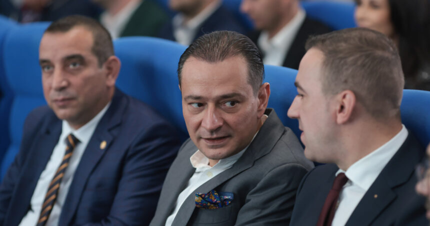 Negocieri pentru formarea noului guvern. Daniel Băluţă afirmă că în PSD nu sunt tabere: „Există curente de opinie” 1 negocieri pentru noul guvern daniel baluta spune ca in psd nu exista tabere exista curente de opinie 68321e513e266