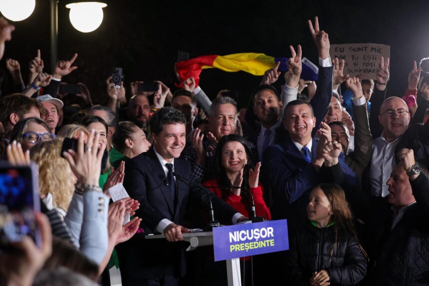 negocierile pentru formarea noului guvern incep marti anunta presedintele nicusor dan 6831a490b6c71