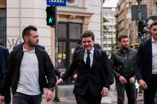 nicusor dan despre finantatorii din campania sa electorala o sa mi fac declaratia de avere in 15 zile de la preluarea mandatului 6836d67593ff9