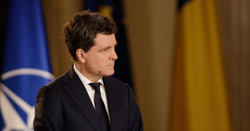 nicusor dan intr un interviu pentru financial times sustin obiectivul cresterii bugetului apararii la 35 683004239b48f