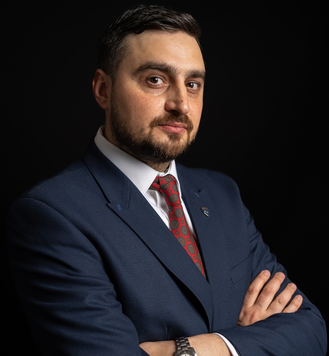 Opinii: După vot, urmează nota de plată. Un președinte, un buget și multe restanțe. 1 opinii dupa vot vine nota de plata un presedinte un buget si prea multe restante 682572aa5c041
