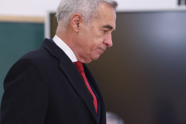 parchetul general analizeaza daca va extinde ancheta dupa declaratiile lui calin georgescu de la tv 682dbc8e6de81