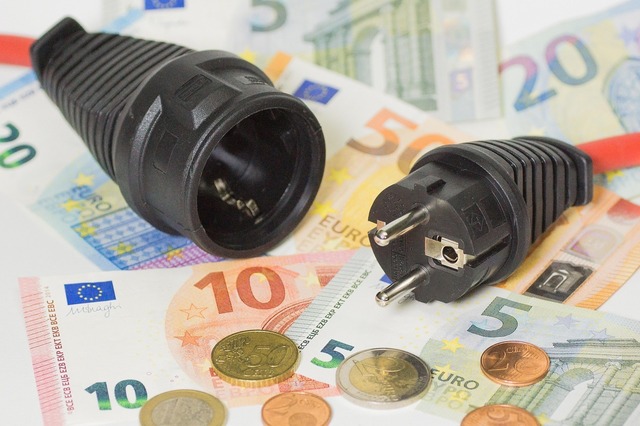 Piața energiei electrice din Europa, cu două viteze. Îngrijorări legate de o nouă criză a prețurilor în sudul UE 1 piata energiei electrice din europa din nou cu doua viteze ingrijorari cu privire la o noua criza a preturile in sudul ue 683064c107bd6