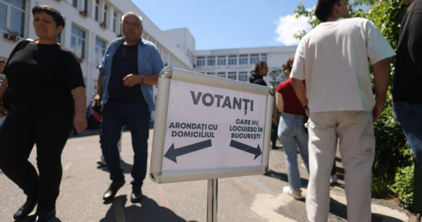 Poliția a primit zeci de sesizări referitoare la incidente legate de vot. Ce au reclamat cetățenii și ce au constatat polițiștii 1 politia a primit zeci de sesizari privind incidente in legatura cu votul ce au reclamat oamenii si ce au descoperit politistii 6829dd21dcc0f