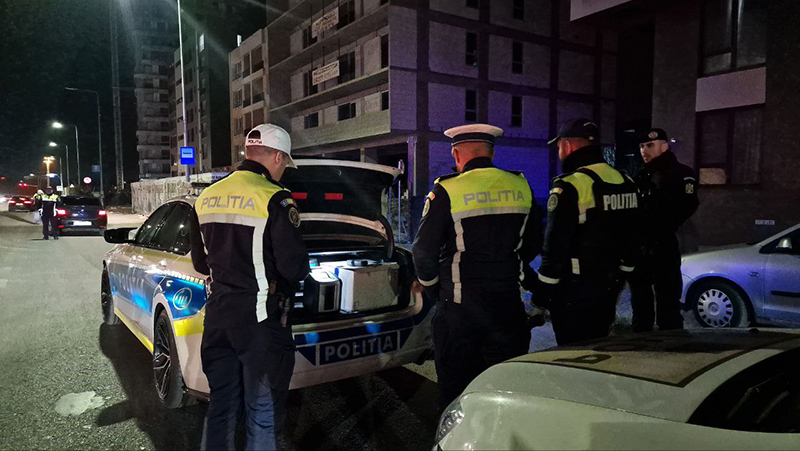 politia rutiera surpriza pe strada circului din mangalia cum au incercat doi tineri sa i pacaleasca pe oamenii legii 6832da01eecea