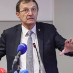presedintele academiei romane este fundamentala mentinerea acestei tari si mentinerea acestui popor pe traiectoria lui europeana 6825c0e91318e