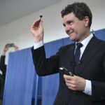 prezenta la vot istorica cea mai mare prezenta de la alegerea lui emil constantinescu 682a21ac77289