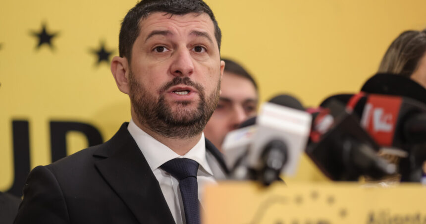 prim vicepresedintele aur marius lulea tara are nevoie de conducere nu de improvizatie ce mesaj trebuie sa inteleaga nicusor dan 682ac1a6553ed