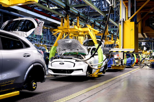 productia ford otosan in uzina din craiova a franat si in aprilie sub nivelul de anul trecut 682ad15d9a250