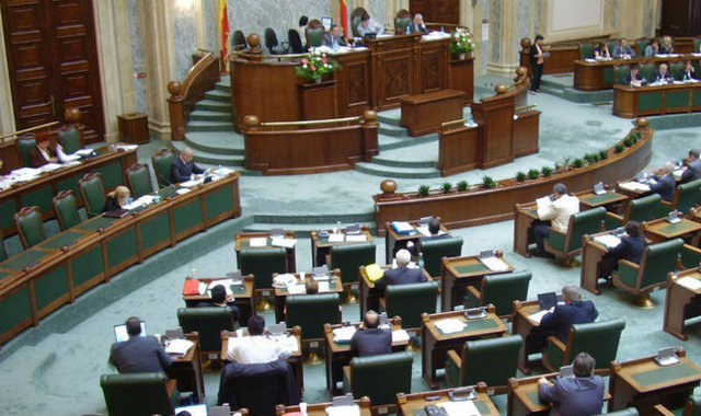 proiect se introduc limite clare cu privire la durata mandatelor administratorilor neexecutivi ai societatilor 6825e6d773e3e