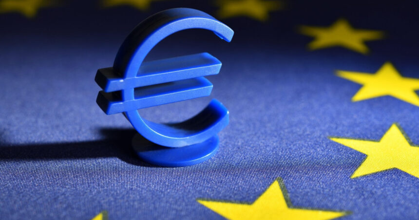 România a absorbit sub 10% din fondurile europene alocate pentru perioada 2021-2027. Boloș: Absorbția începe să revină la normal. 1 romania a absorbit sub 10 din fondurile europene alocate pentru perioada 2021 2027 bolos absorbtia incepe sa intre in normalitate 682f23f708799