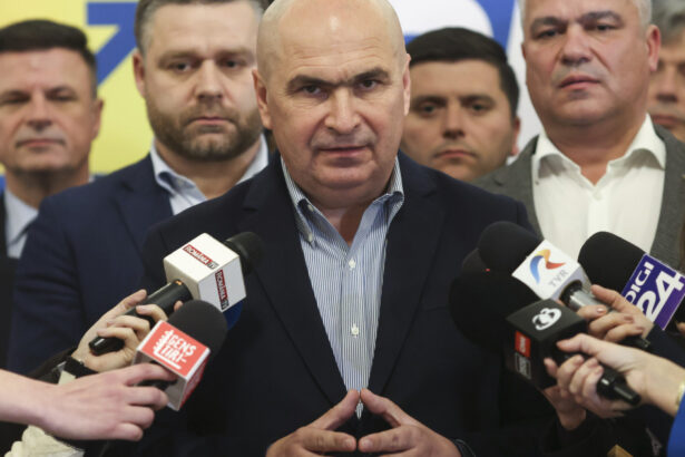sedinta pnl la vila lac liberalii decid cu ce mandat merg la negocierile cu nicusor dan participa si ilie bolojan 682dcd077ad93