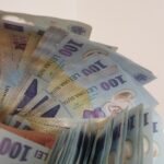 ultima ora guvernul nu a avut excedent in aprilie asa cum se astepta fostul premier deficitul la patru luni e in scadere fata de anul trecut dar numai pentru ca in aprilie 2024 s au platit in avans 6823910989ff9