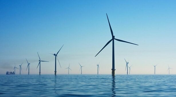 ultima ora parcuri eoliene offshore in marea neagra statul roman face un prim pas pentru identificarea perimetrelor maritime care vor putea fi concesionate in acest scop 682c3c09b7f2a