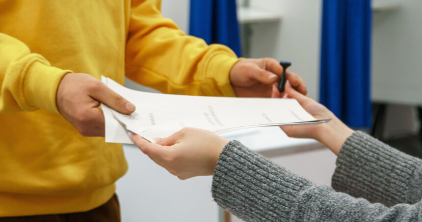unde votezi in turul 2 al alegerilor prezidentiale 2025 daca esti plecat din localitatea de domiciliu 6826db3588387