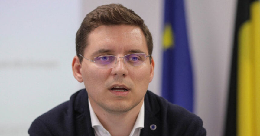 victor negrescu considera regretabila secretizarea averilor accesul la informatii este esential pentru increderea in democratie 6839436394b59