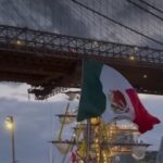 video 22 de persoane au fost ranite dupa ce o nava de antrenament a marinei mexicane a lovit podul brooklyn din new york 68296e5744722