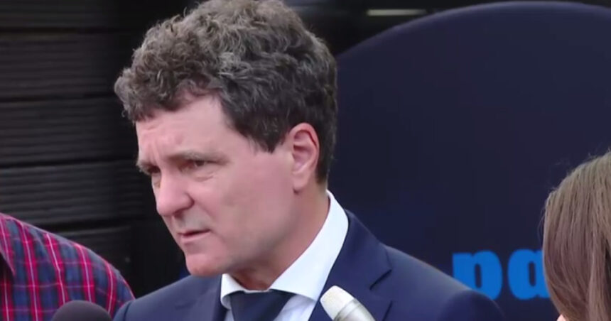 video ce spune nicusor dan despre infiintarea unui minister al diasporei 682f5b62ef43e